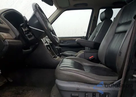 2000 Land Rover Range Rover 4.6 Hse Long Wheelbase z USA, uszkodzony, nr VIN SALPV1647YA440974